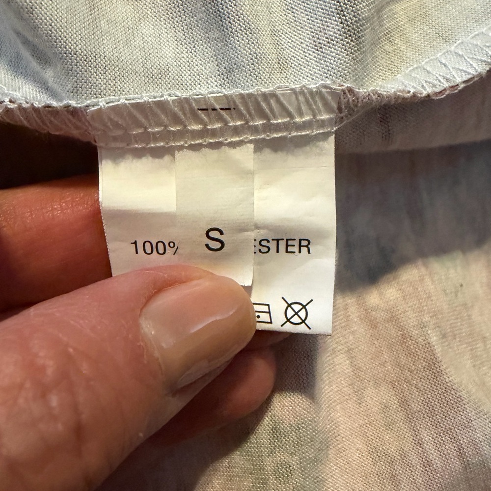 Patterned Tank Top - Picture 7 of 7